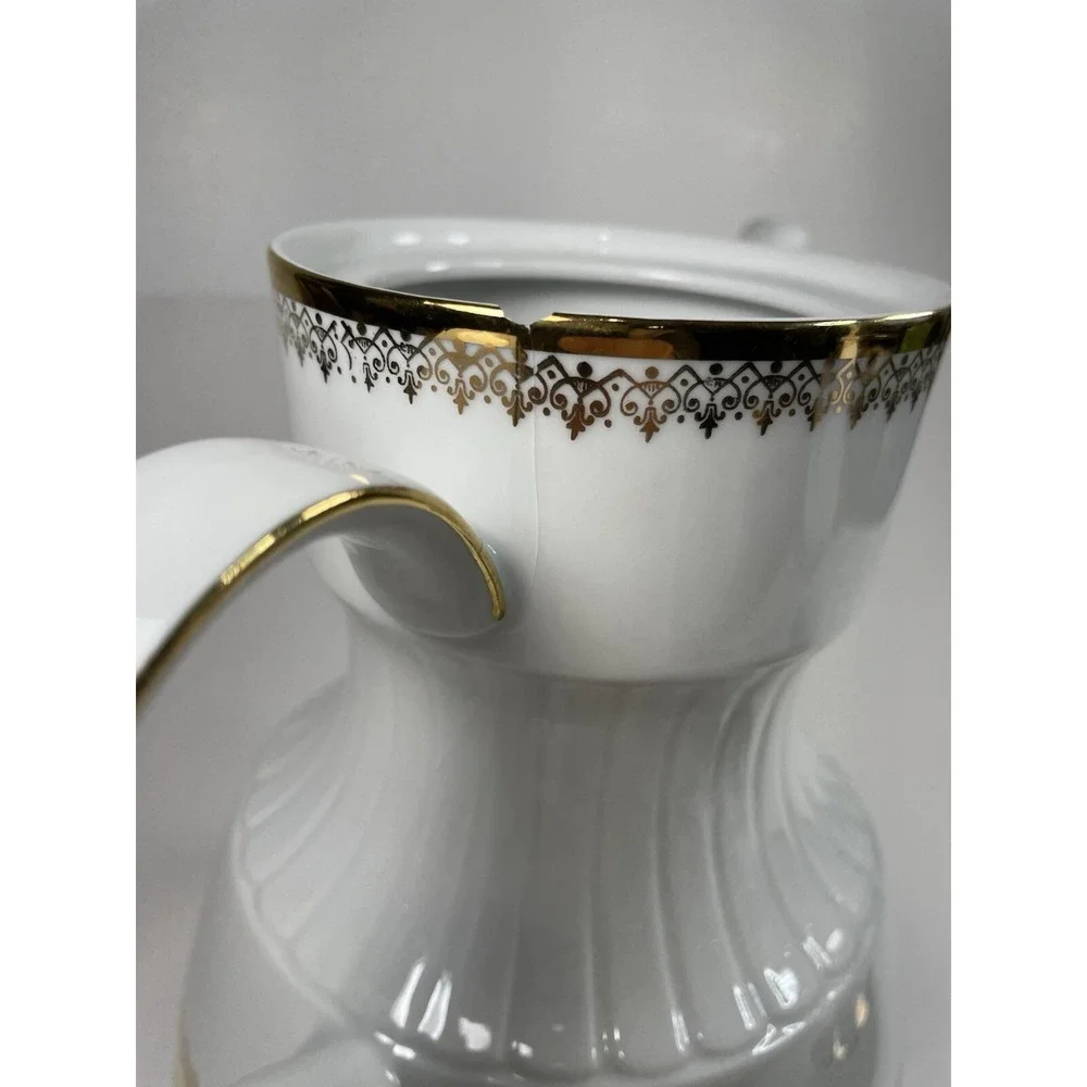 Vtg German porcelain coffee tea pot Trischenreuth Bavaria Gold Decoration damage